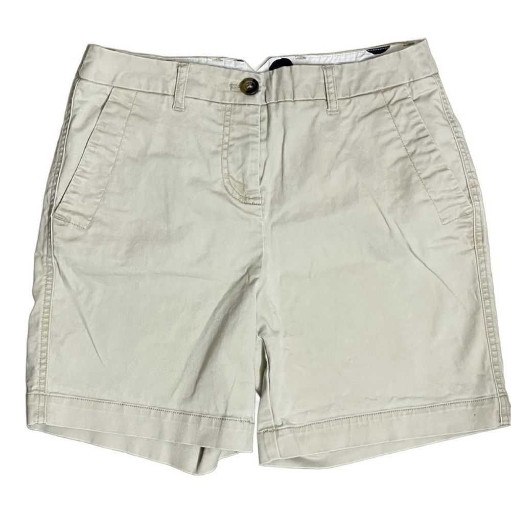 Boden Women’s Khaki Shorts with Multiple Pockets (Size: 2)